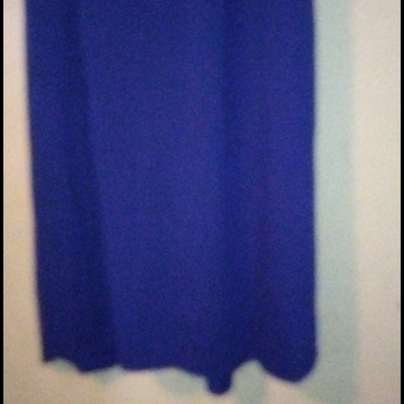 Dress - Picture 3 of 4